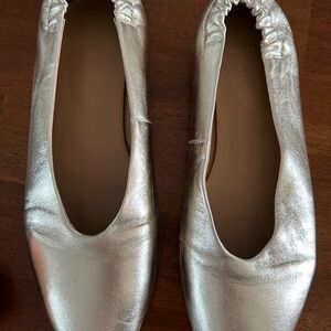 Silver Ballet Flats with Streamlined Design